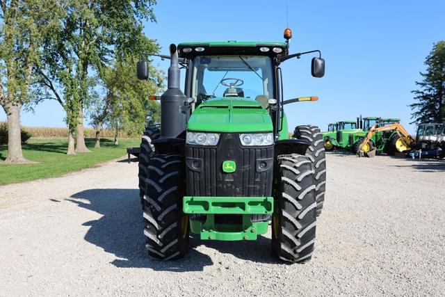 Image of John Deere 8245R equipment image 2