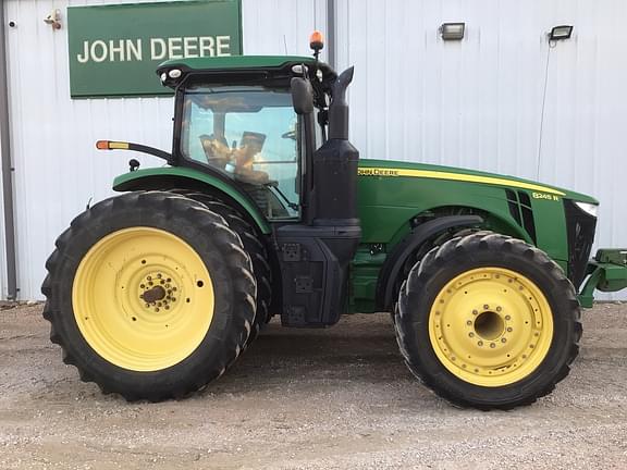 Image of John Deere 8245R equipment image 2