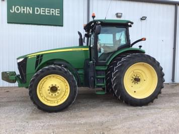 Main image John Deere 8245R