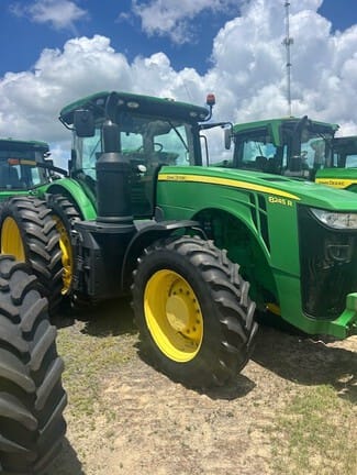2017 John Deere 8245R Image