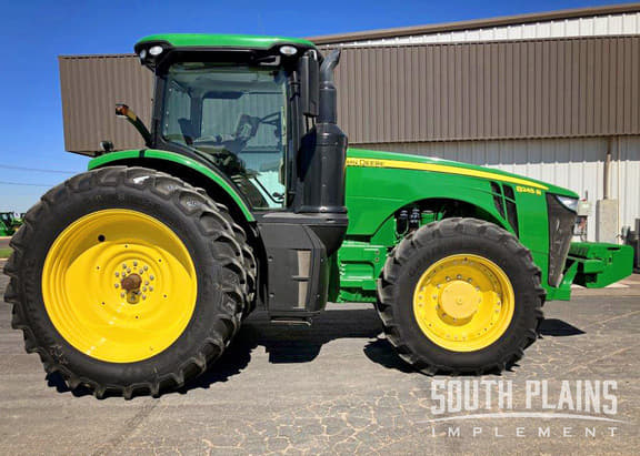 Image of John Deere 8245R equipment image 1