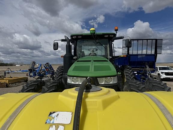 Image of John Deere 8245R equipment image 2