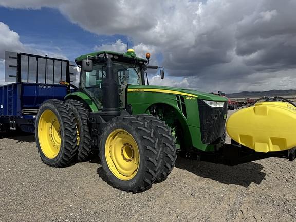 Image of John Deere 8245R equipment image 3