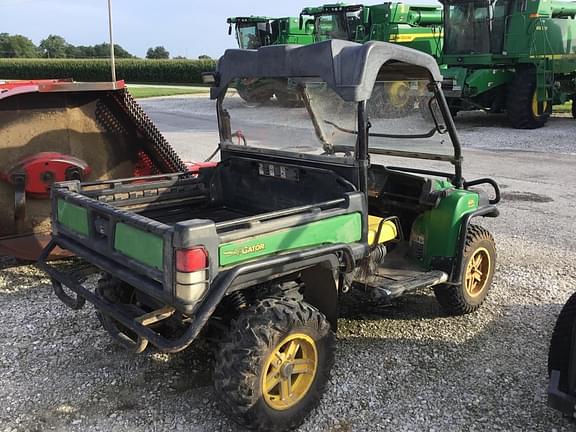 Image of John Deere Gator XUV 825i equipment image 1