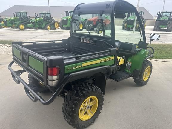 Image of John Deere Gator XUV 825i equipment image 4