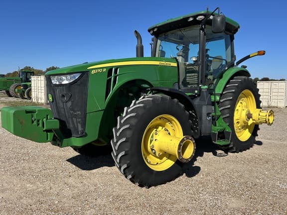 Image of John Deere 8270R equipment image 1