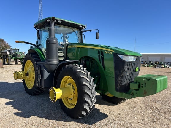 2017 John Deere 8270R Equipment Image0