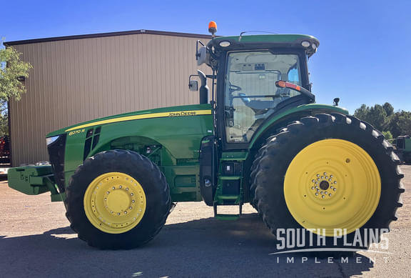 Image of John Deere 8270R Primary image