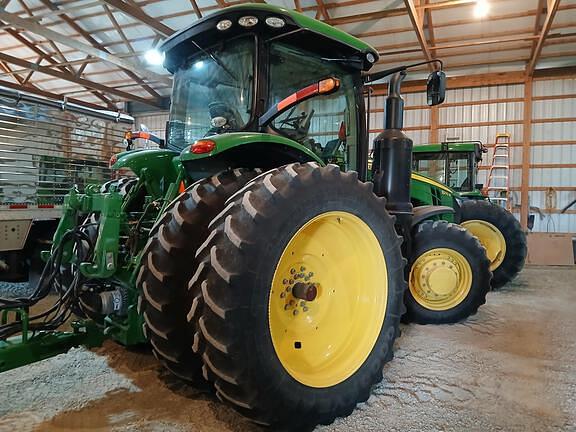Image of John Deere 8270R Primary image