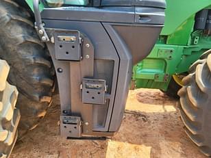 Main image John Deere 8270R 4