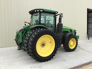 Main image John Deere 8270R 4