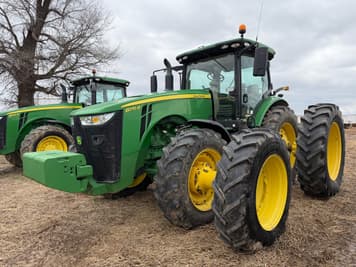 Main image John Deere 8270R