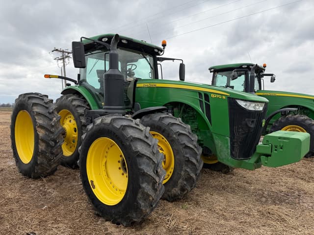 Image of John Deere 8270R equipment image 1