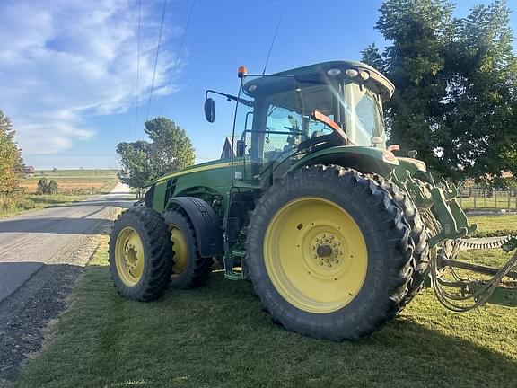 Image of John Deere 8295R equipment image 1