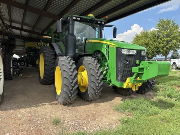 Image of John Deere 8295R equipment image 1