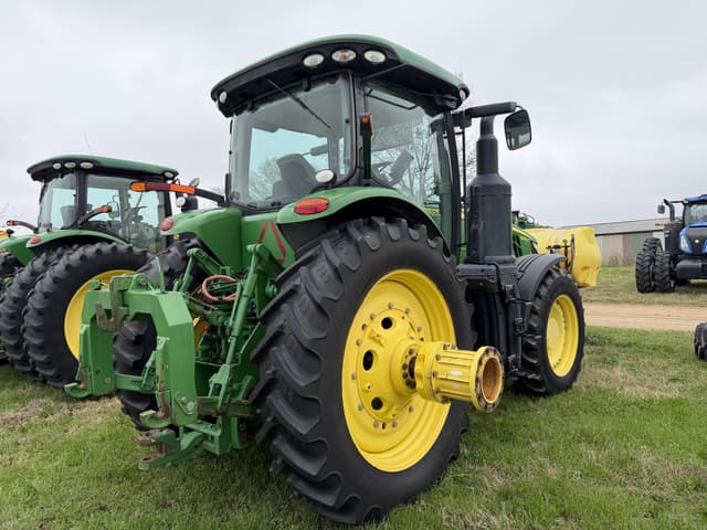 Image of John Deere 8295R equipment image 2