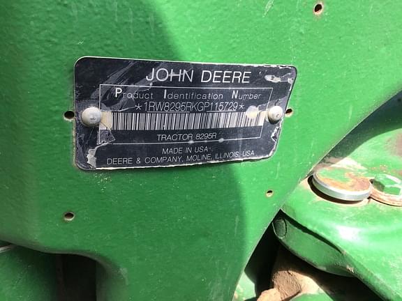 Image of John Deere 8295R equipment image 1