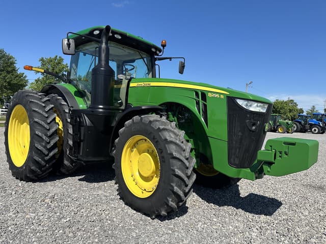 Image of John Deere 8295R equipment image 1