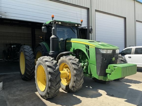 Image of John Deere 8295R equipment image 2