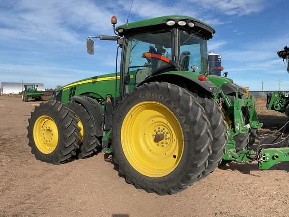Image of John Deere 8295R equipment image 3