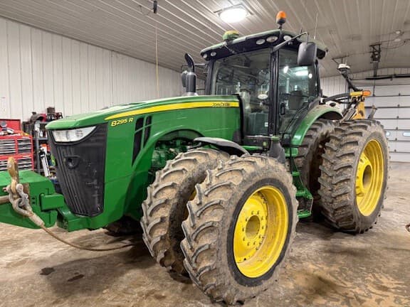 Image of John Deere 8295R equipment image 1