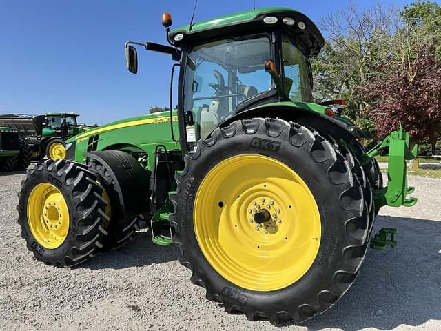 Image of John Deere 8295R equipment image 4