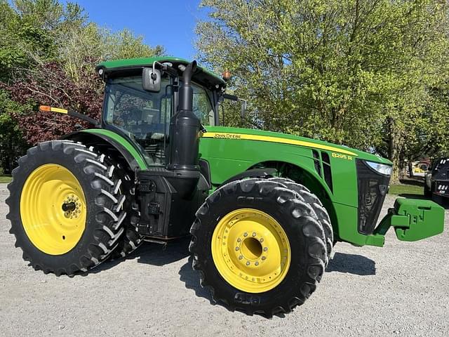 Image of John Deere 8295R equipment image 1
