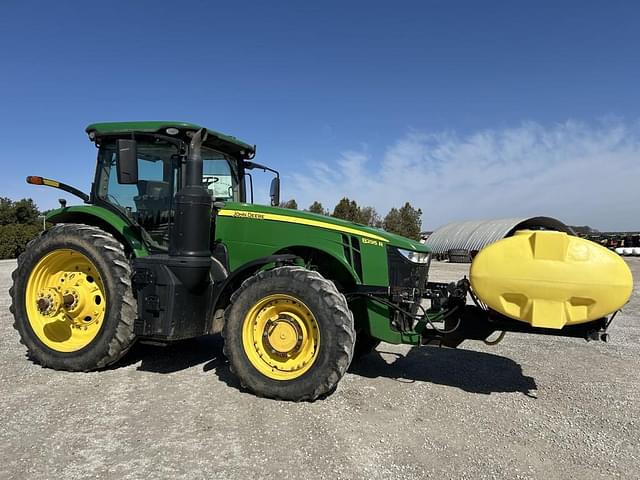 Image of John Deere 8295R equipment image 1