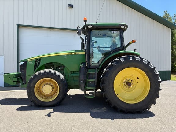 Image of John Deere 8295R equipment image 1
