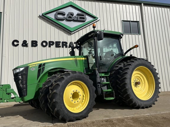 2017 John Deere 8295R Equipment Image0