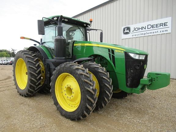 Image of John Deere 8295R equipment image 1