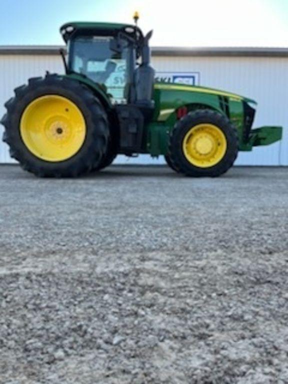 Image of John Deere 8295R equipment image 1