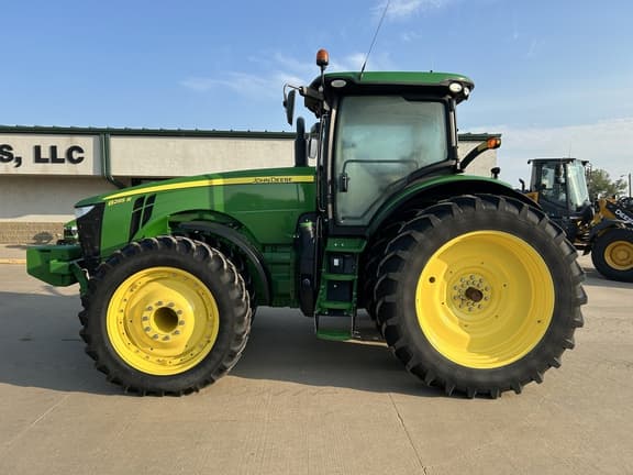 Image of John Deere 8295R equipment image 1