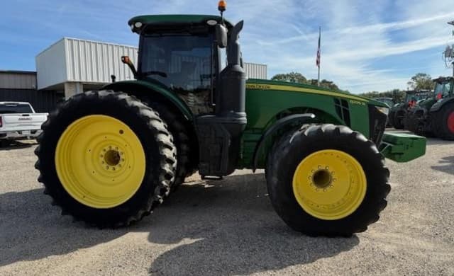 Image of John Deere 8295R equipment image 3