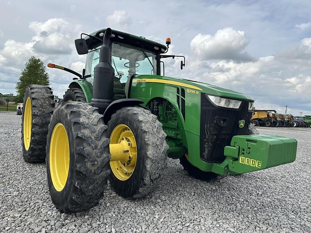 Image of John Deere 8295R equipment image 1