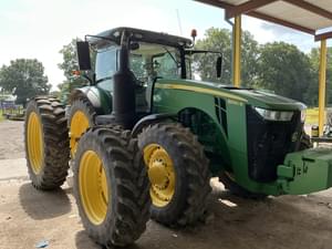 2017 John Deere 8320R Image
