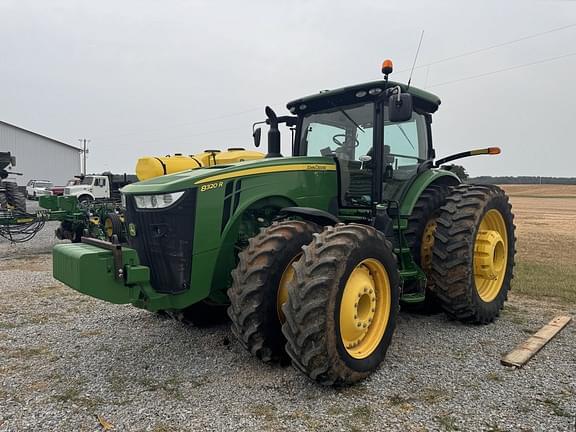 Image of John Deere 8320R equipment image 1