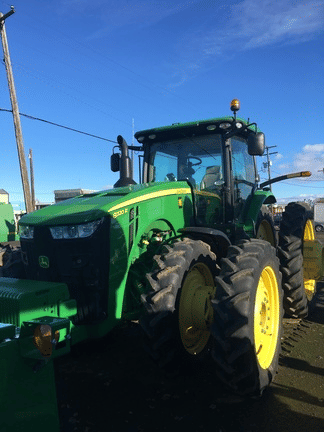 Main image John Deere 8320R