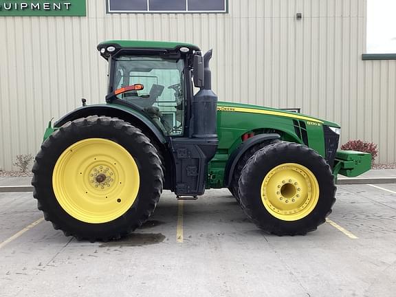 Image of John Deere 8320R equipment image 4