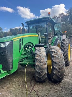 2017 John Deere 8320R Image