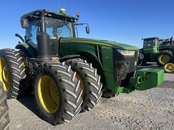 Image of John Deere 8320R Primary image