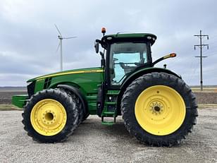 Main image John Deere 8320R 1