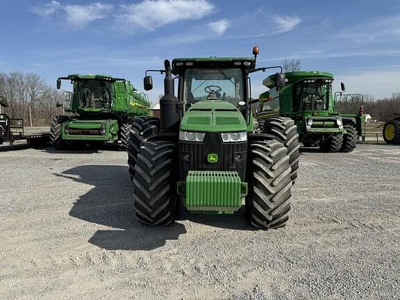 Image of John Deere 8320R equipment image 3
