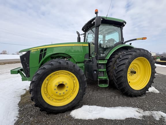 Image of John Deere 8320R Primary image