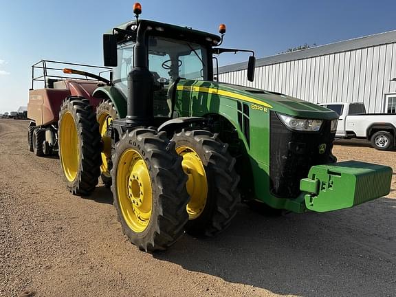 Image of John Deere 8320R Primary image