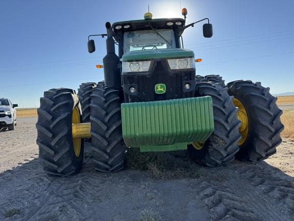 Image of John Deere 8320R equipment image 2