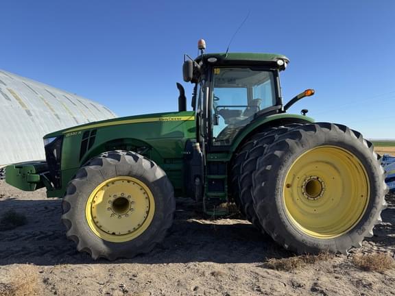 Image of John Deere 8320R equipment image 4