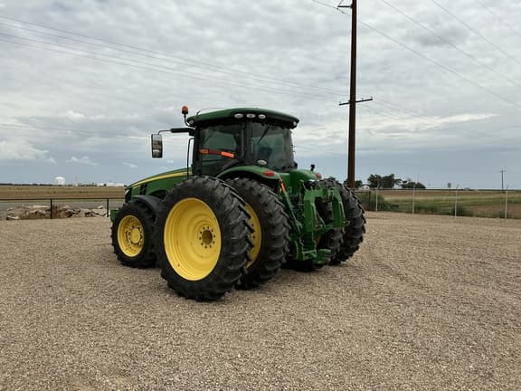 Image of John Deere 8320R equipment image 2