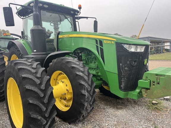Main image John Deere 8320R