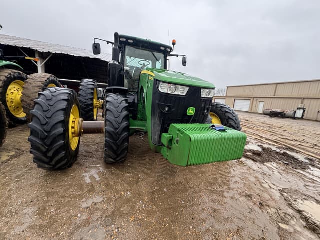 Image of John Deere 8320R equipment image 4
